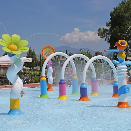 San Francesco Village 5*